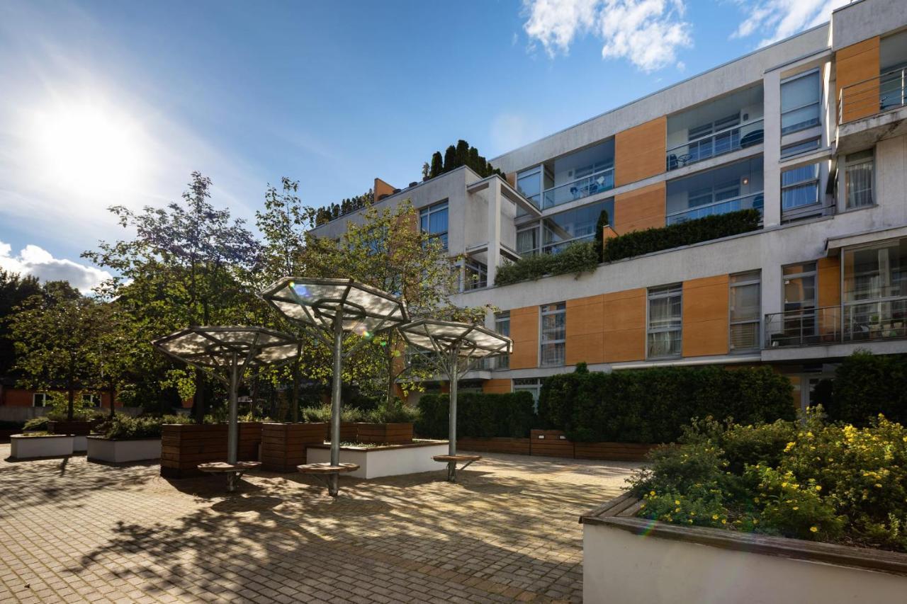 Ziedondarza Park One Bedroom Apartment With Balcony Riga Exterior photo