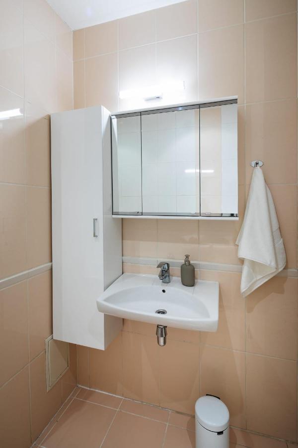Ziedondarza Park One Bedroom Apartment With Balcony Riga Exterior photo