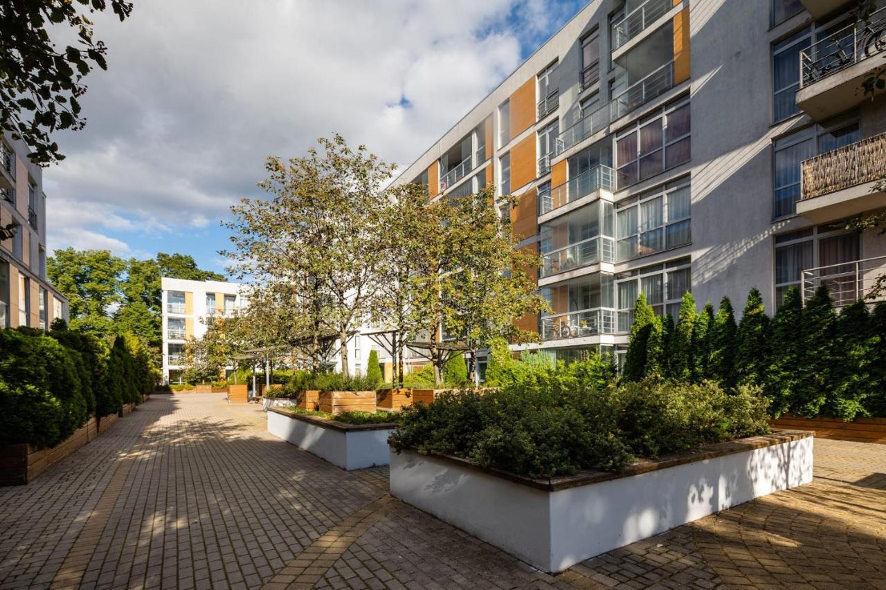 Ziedondarza Park One Bedroom Apartment With Balcony Riga Exterior photo