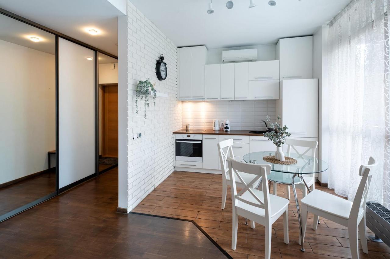 Ziedondarza Park One Bedroom Apartment With Balcony Riga Exterior photo